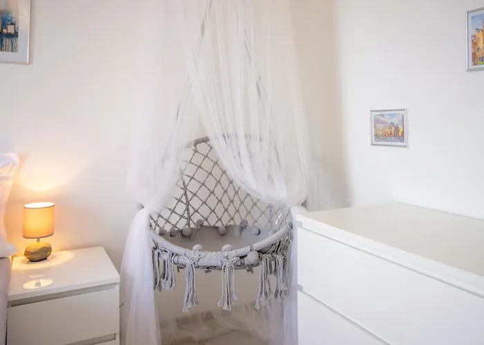 Two-bedroom With Sea View 04 アパート