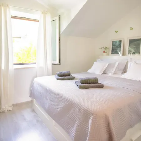 Two-bedroom With Sea View 04