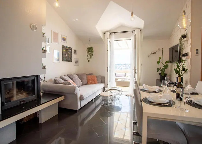 Apartamento Two-bedroom With Sea View 04 Selca (Brac)