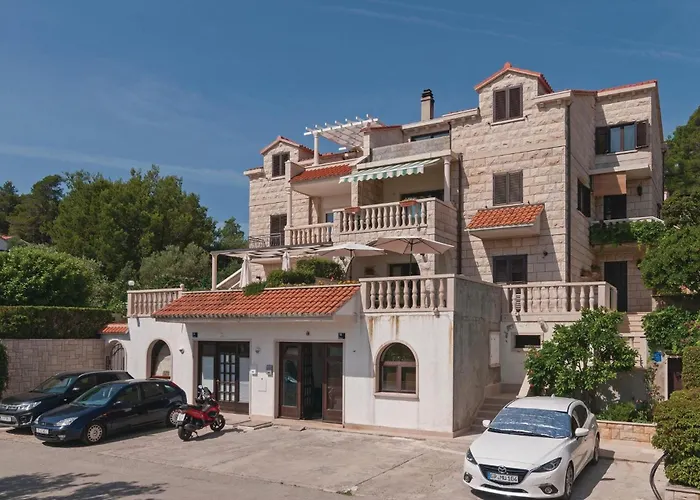 Two-bedroom With Sea View 04 *